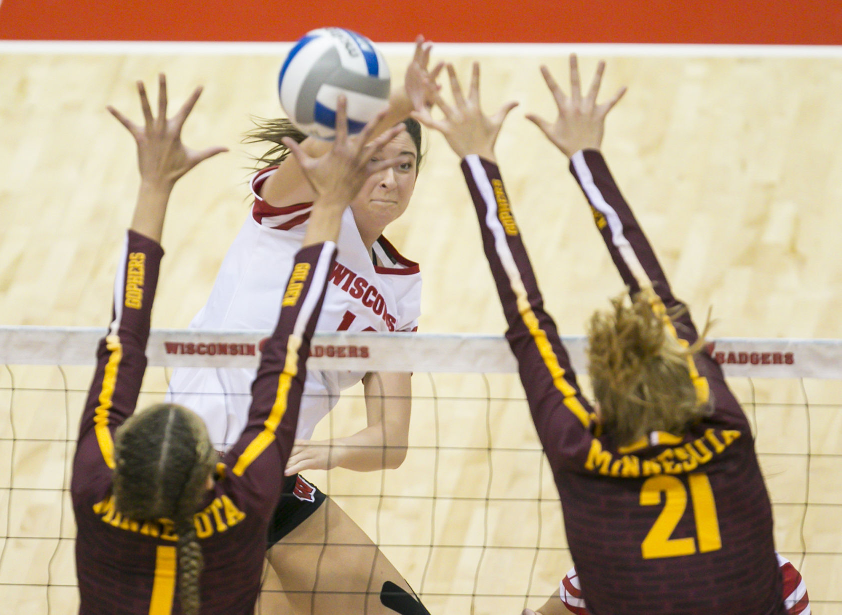 Madison Duello volleys, Badgers volleyball